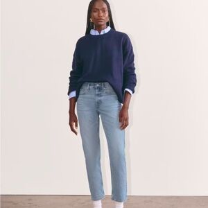 Everlane Super-Soft Relaxed Jean - size 32 - great condition